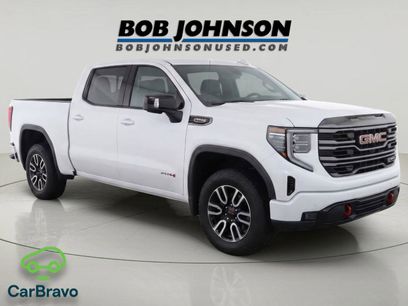 Certified 2025 GMC Sierra 1500 AT4 w/ AT4 Premium Package