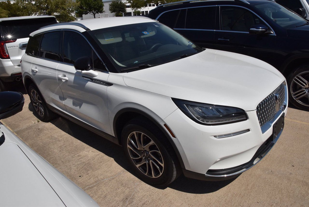 Used 2022 Lincoln Corsair FWD w/ Equipment Group 101A image 5