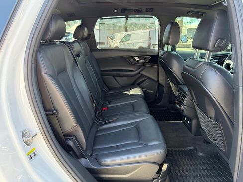 Used 2019 Audi Q7 3.0T Prestige AWD/4WD image 44