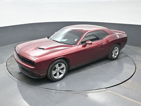 Used 2020 Dodge Challenger SXT image 24