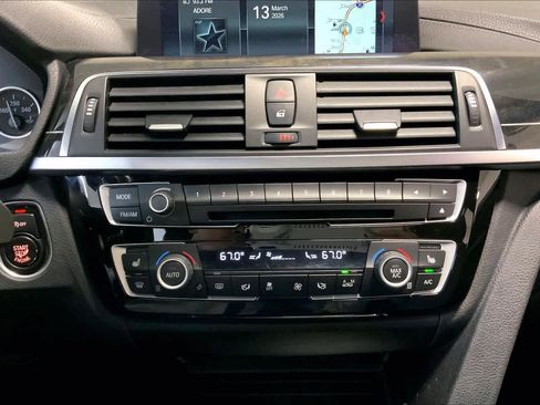 Used 2018 BMW 330i xDrive 330i xDrive image 34