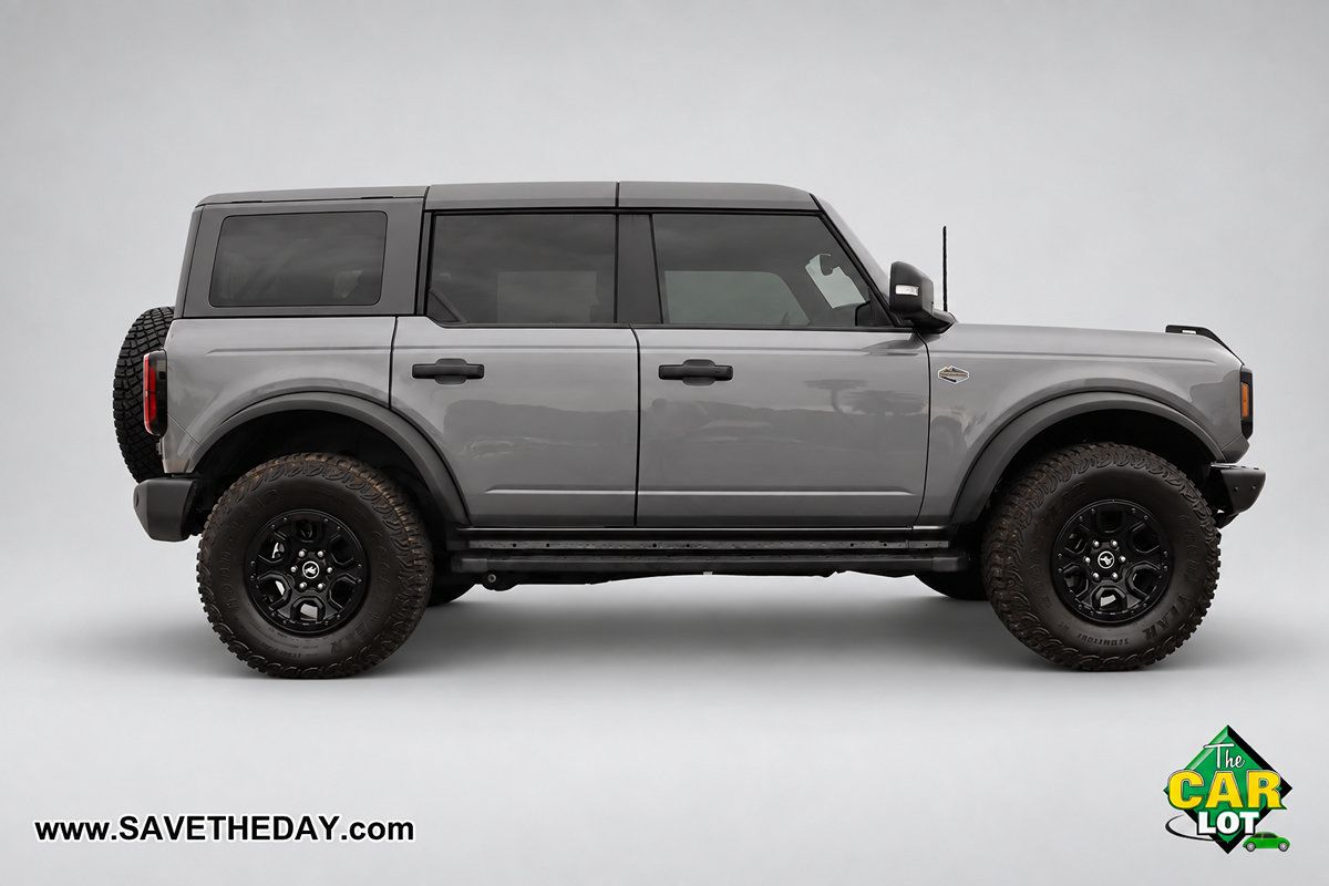 Used 2023 Ford Bronco Wildtrak AWD/4WD image 9