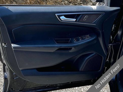 Used 2020 Ford Edge SE AWD/4WD image 20