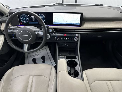 Used 2025 Hyundai Sonata Limited FWD image 23