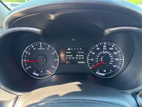 Used 2018 Kia Forte S w/ S Technology Plus Package FWD image 34