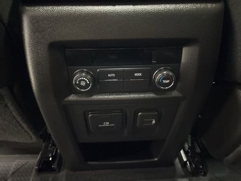 Used 2023 Chevrolet Traverse RS w/ LPO, Floor Liner Package AWD/4WD image 33