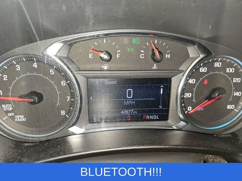 Used 2023 Chevrolet Equinox LT FWD image 3