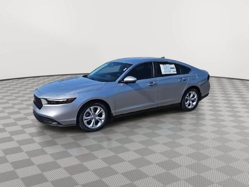 New 2025 Honda Accord LX image 4