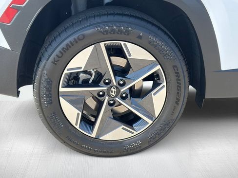 Used 2025 Hyundai Tucson SEL FWD image 14