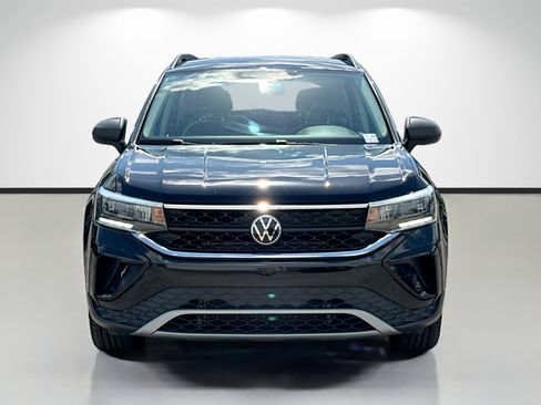 Used 2023 Volkswagen Taos S FWD image 8