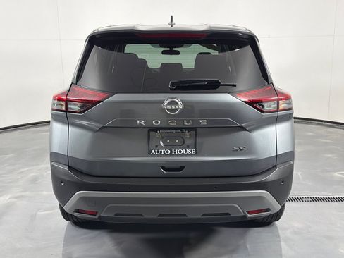 Used 2023 Nissan Rogue SV FWD image 6