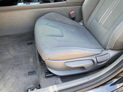Used 2023 Hyundai Elantra SEL w/ Convenience Package FWD image 23
