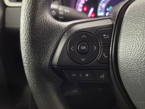 Used 2024 Toyota RAV4 XLE image 20