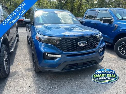 Used 2023 Ford Explorer ST w/ Equipment Group 401A AWD/4WD image 3