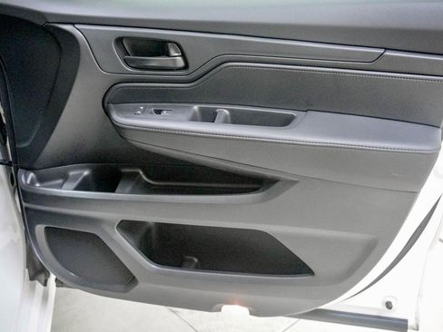 Certified 2026 Honda Odyssey Sport-L image 32