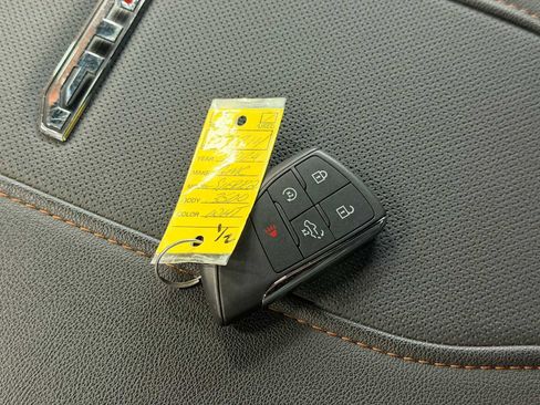 Used 2024 GMC Sierra 3500 AT4 image 32