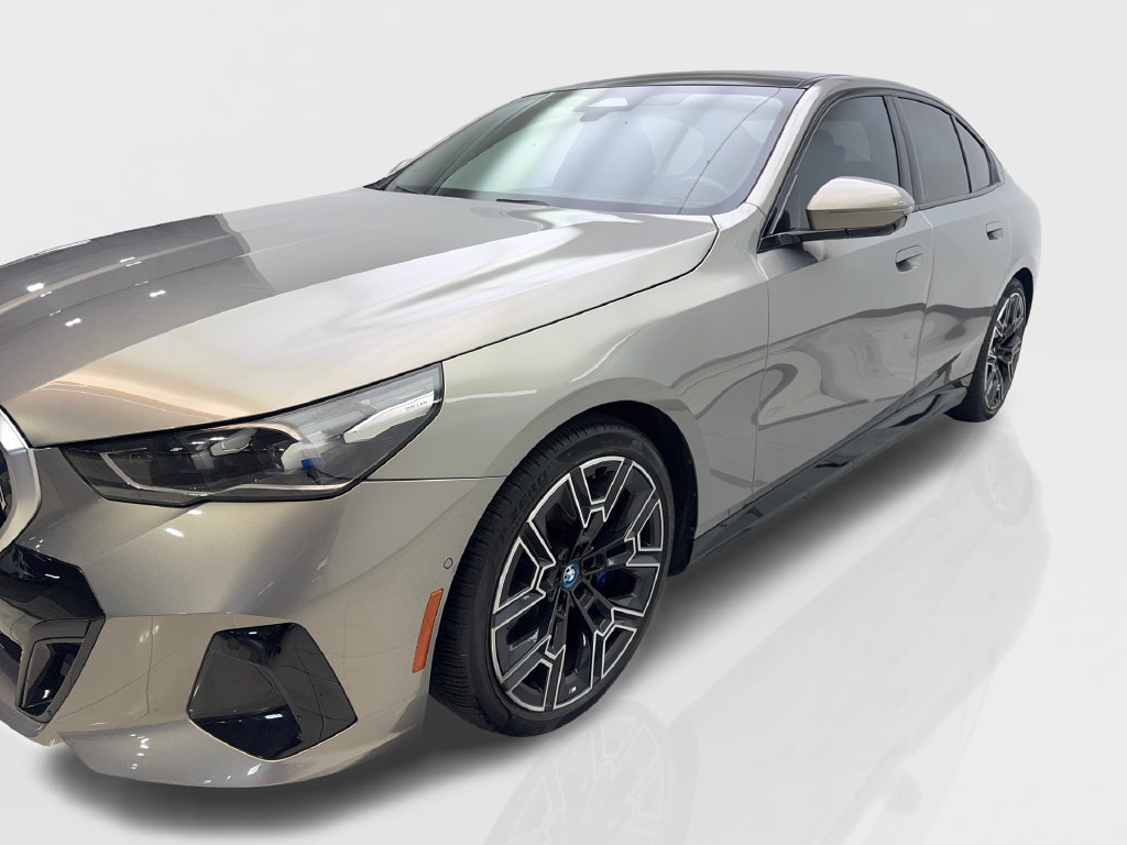 Used 2024 BMW i5 eDrive40i w/ M Sport Package RWD image 12