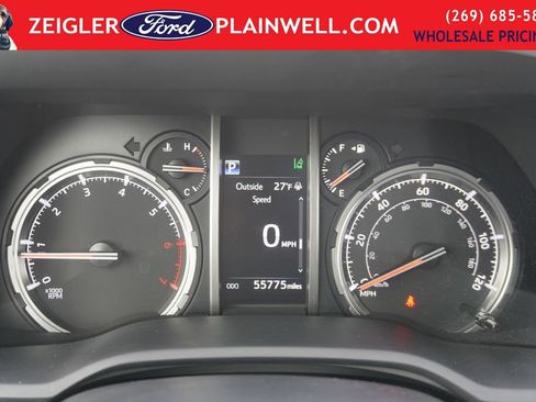 Used 2024 Toyota 4Runner TRD Off-Road image 28