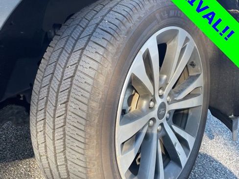 Used 2021 Ford Expedition Max Platinum image 2