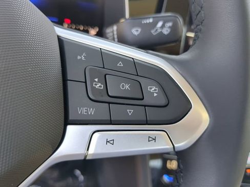 New 2026 Volkswagen Jetta SE FWD image 28