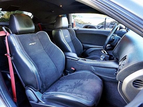 Used 2016 Dodge Challenger SRT w/ Technology Group image 14