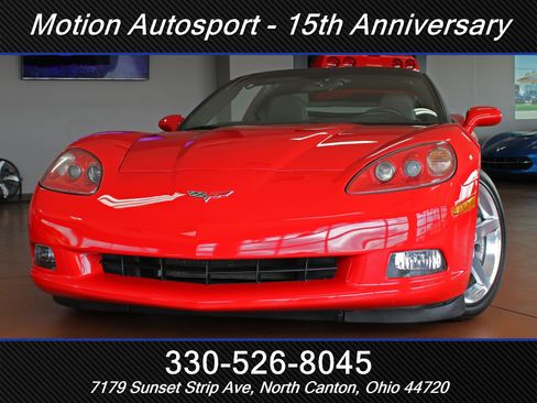 Used 2005 Chevrolet Corvette Coupe w/ Preferred Equipment Group RWD image 55