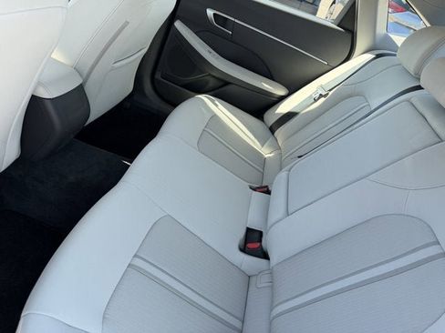 Used 2024 Hyundai Sonata SEL AWD/4WD image 11