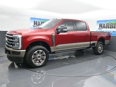 New 2026 Ford F250 King Ranch w/ FX4 Off-Road Package