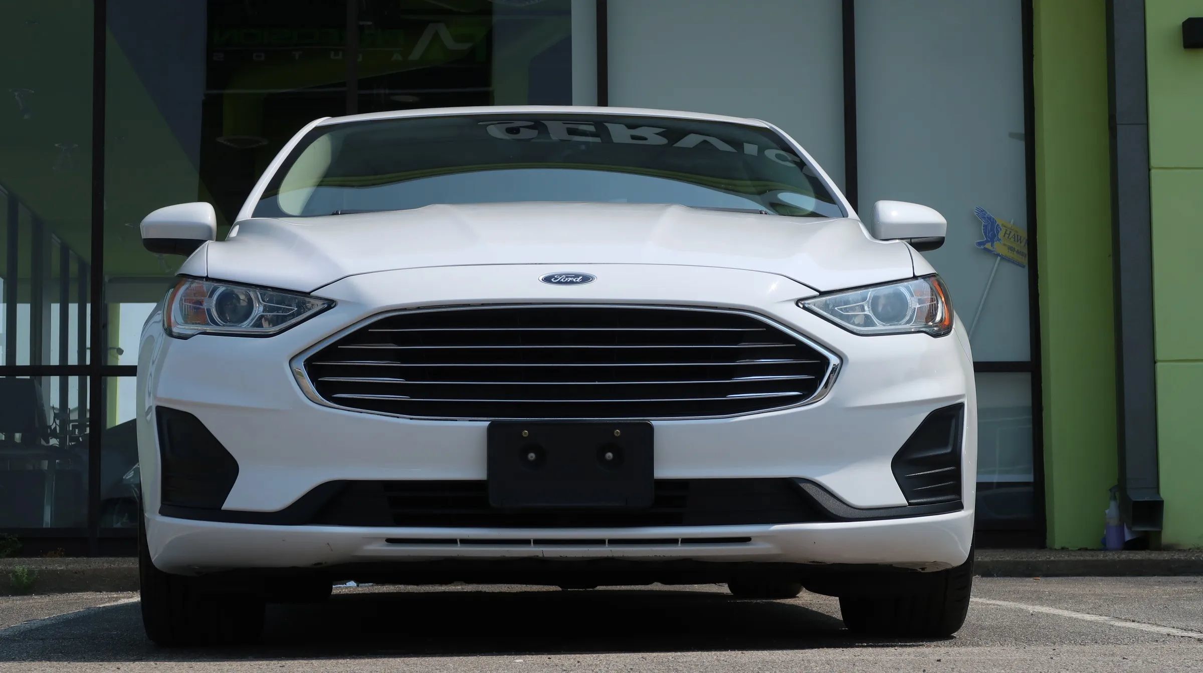 Used 2019 Ford Fusion SE FWD image 3