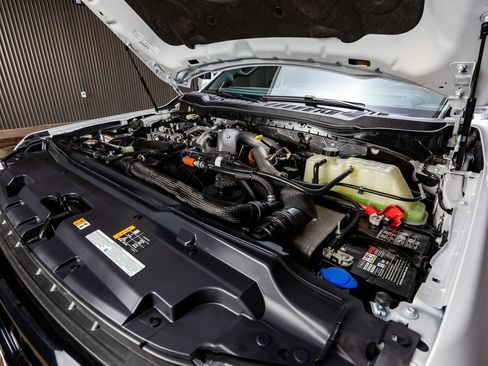 Used 2024 Ford F250 King Ranch w/ Chrome Package image 39