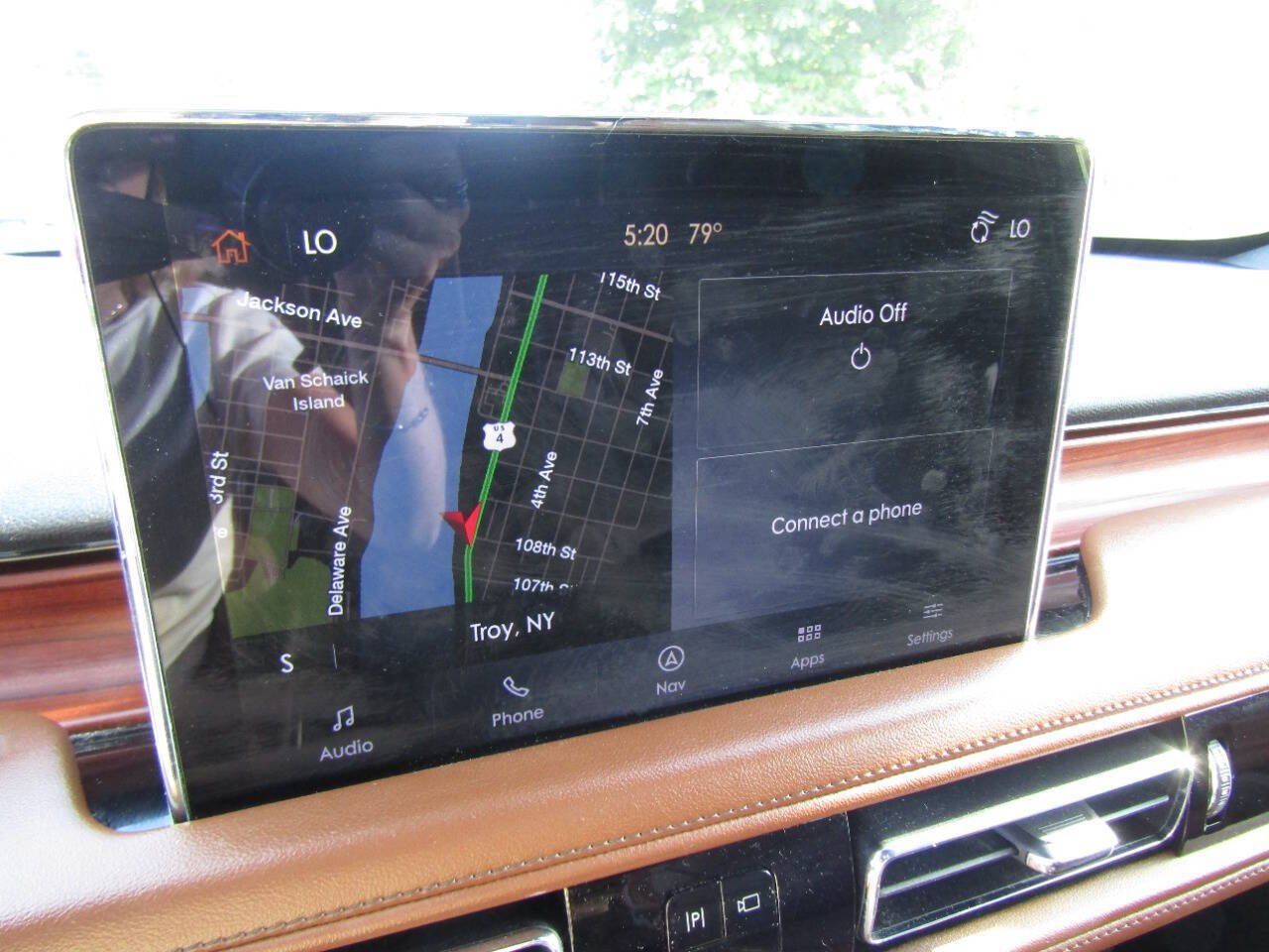 Used 2023 Lincoln Aviator Reserve w/ Equipment Group 201A AWD/4WD image 13