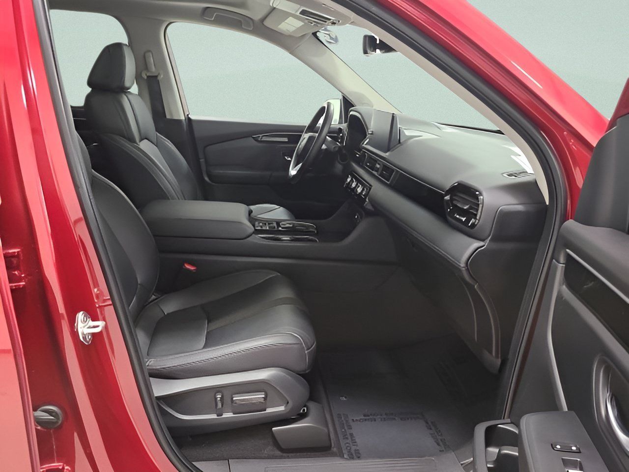 Used 2024 Honda Pilot Touring image 14