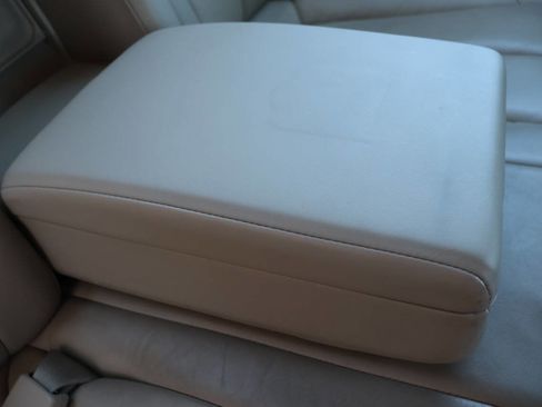 Used 2001 Toyota Avalon XLS FWD image 41