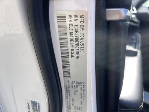 Used 2024 Jeep Grand Cherokee Limited 4xe AWD/4WD image 41
