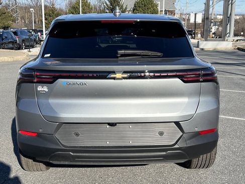 New 2026 Chevrolet Equinox EV LT image 6