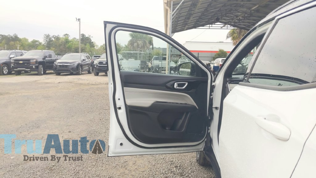 Used 2024 Jeep Compass Limited AWD/4WD image 17