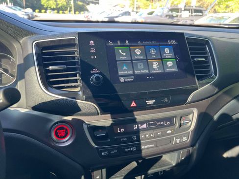 Used 2023 Honda Passport EX-L image 11