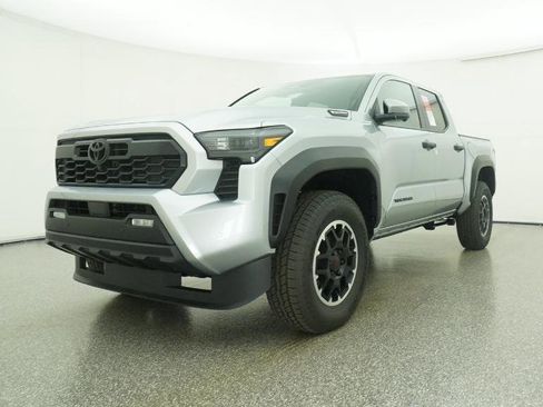 New 2026 Toyota Tacoma TRD Off-Road image 4