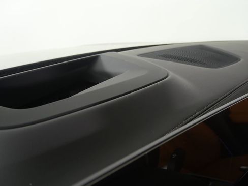 Used 2026 BMW X7 xDrive40i w/ M Sport Package image 22