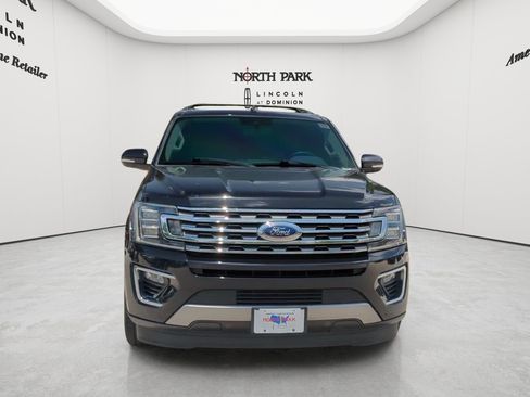 Used 2019 Ford Expedition Limited w/ Equipment Group 301A RWD image 8