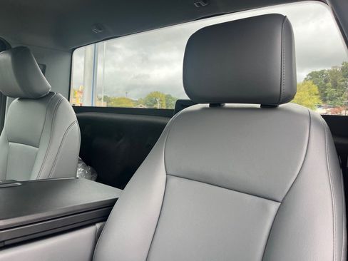 New 2026 Ford F350 XL w/ XL Chrome Package image 9