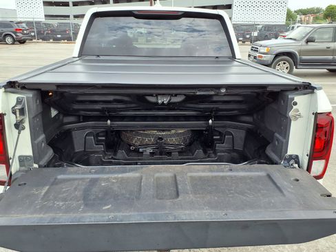 Certified 2018 Honda Ridgeline RTL-T image 19