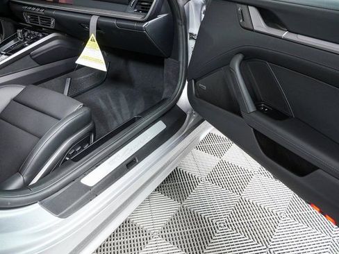 New 2026 Porsche 911 Carrera image 22