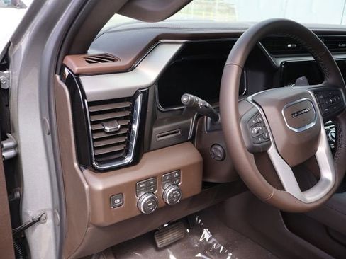 New 2026 GMC Sierra 1500 Denali AWD/4WD image 13