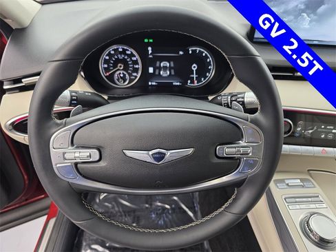 Used 2023 Genesis GV70 2.5T w/ Advanced Package image 18