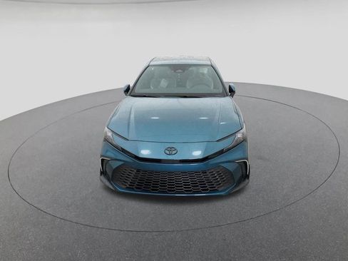 New 2026 Toyota Camry SE image 15