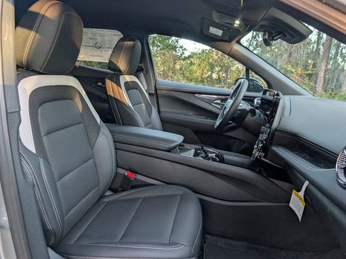 New 2026 Chevrolet Blazer EV LT image 12