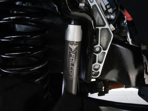 Used 2025 Ford F450 King Ranch w/ FX4 Off-Road Package image 10