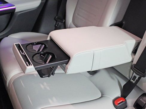 Certified 2026 Mercedes-Benz GLC 300 4MATIC image 29