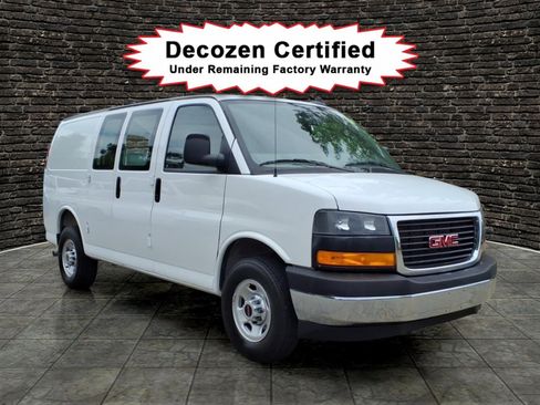 Used 2025 GMC Savana 2500 w/ Driver Convenience Package RWD image 1
